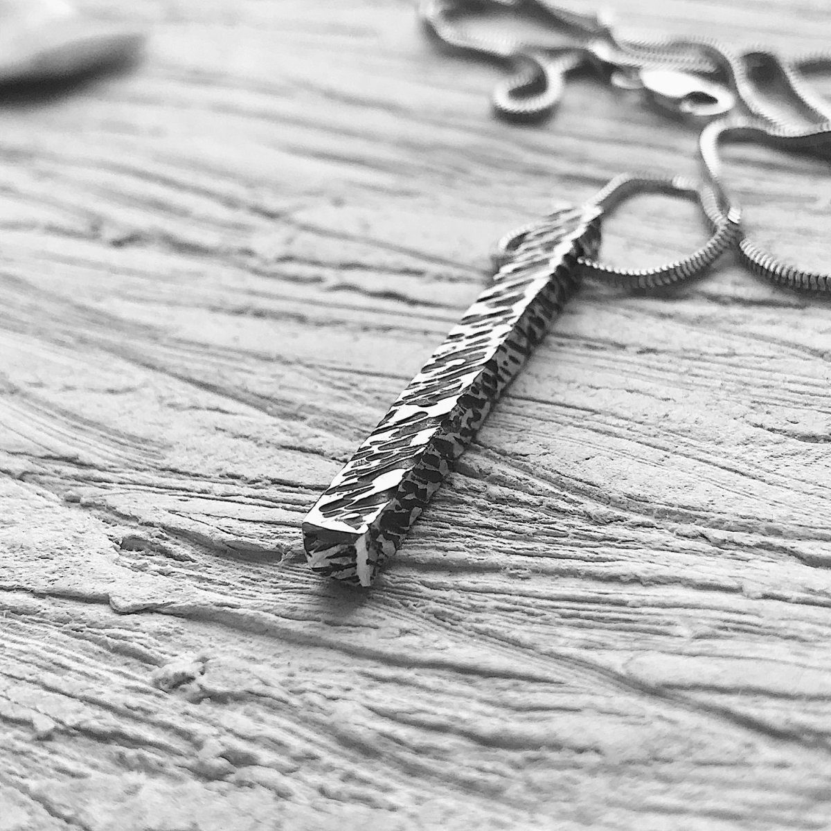 Кулон с инициалами