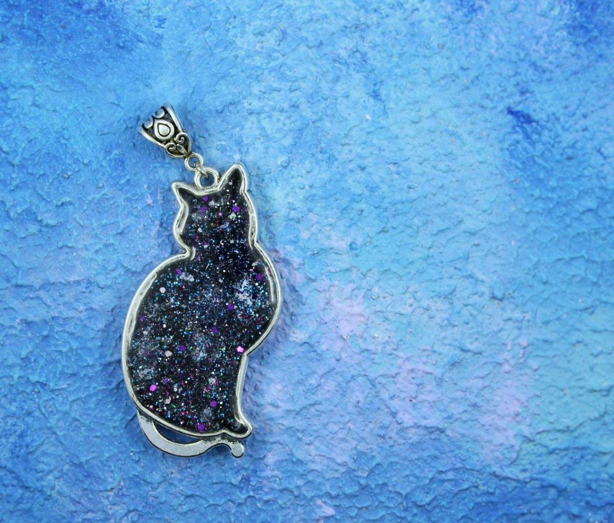 Брошь гимнастка из бисера