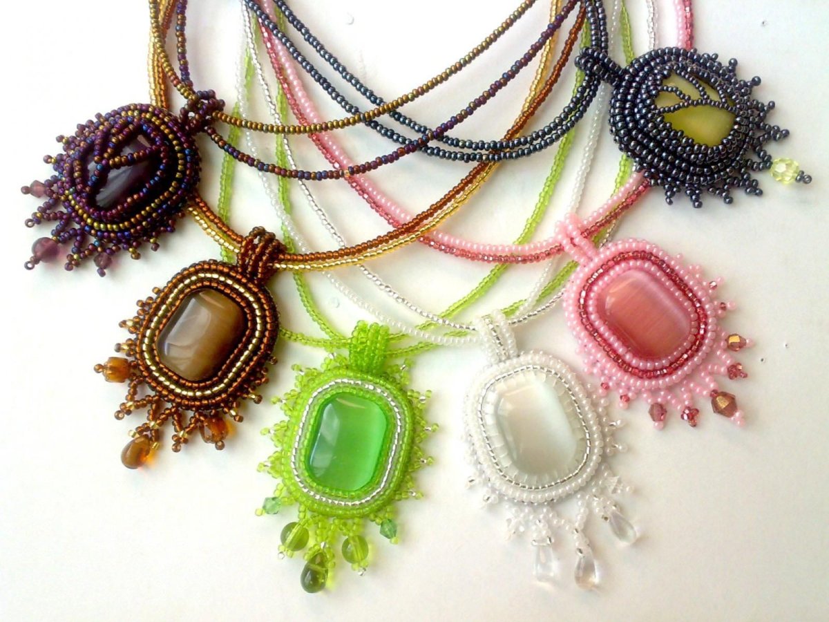 Украшения из бисера подвески