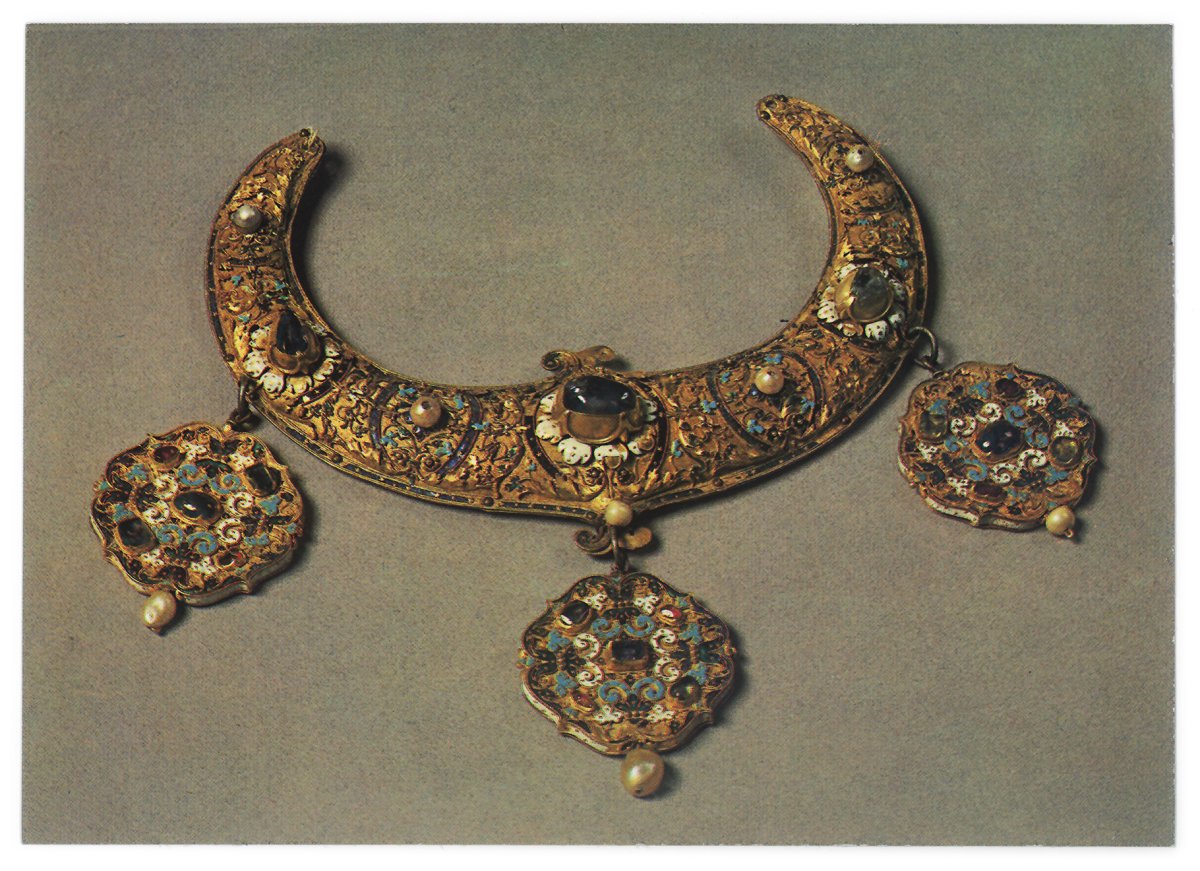 Драгоценности древней Руси