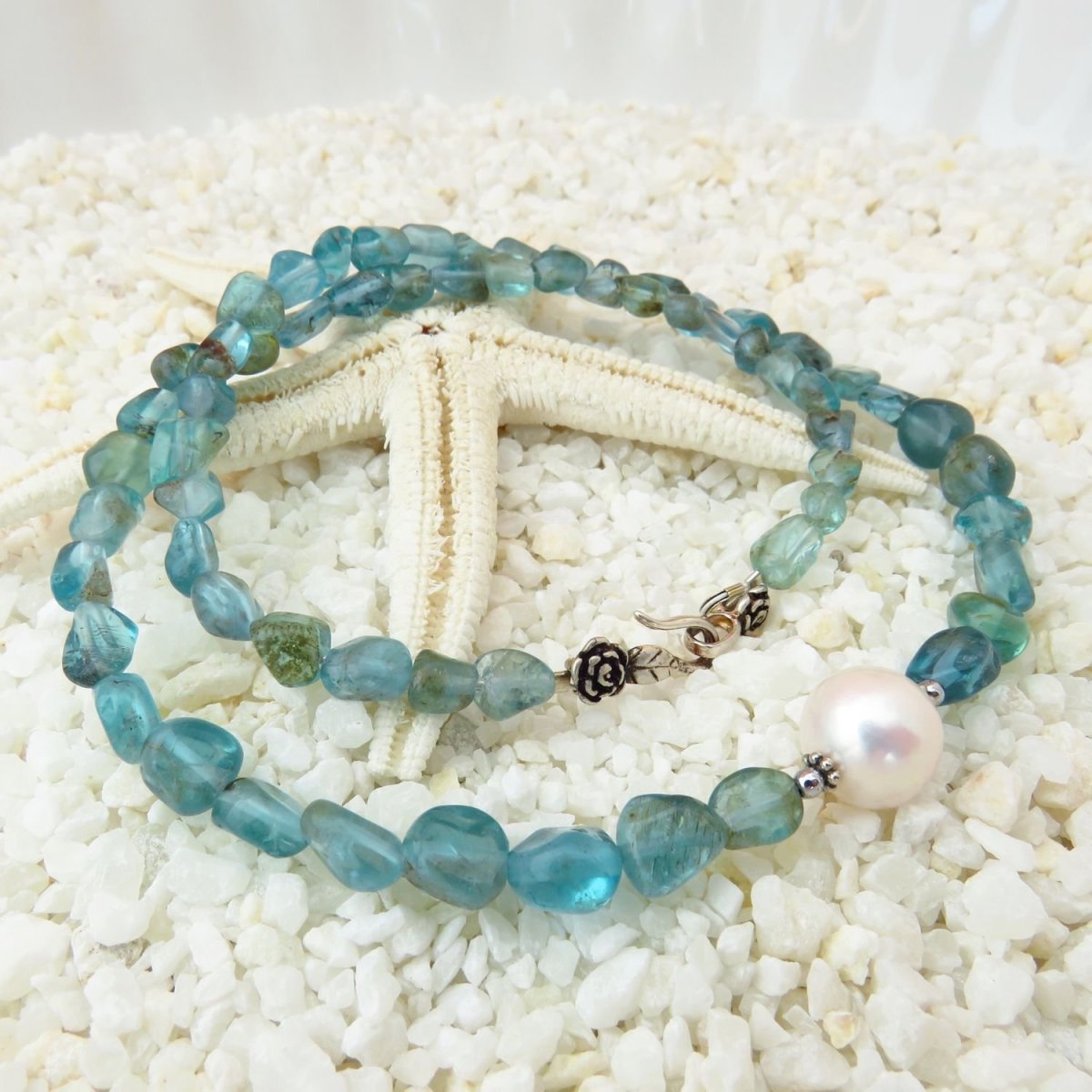 Бирюзовый Апатит