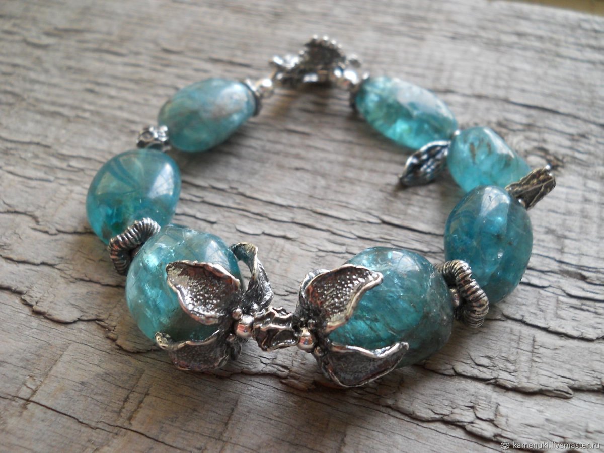 Апатит украшения