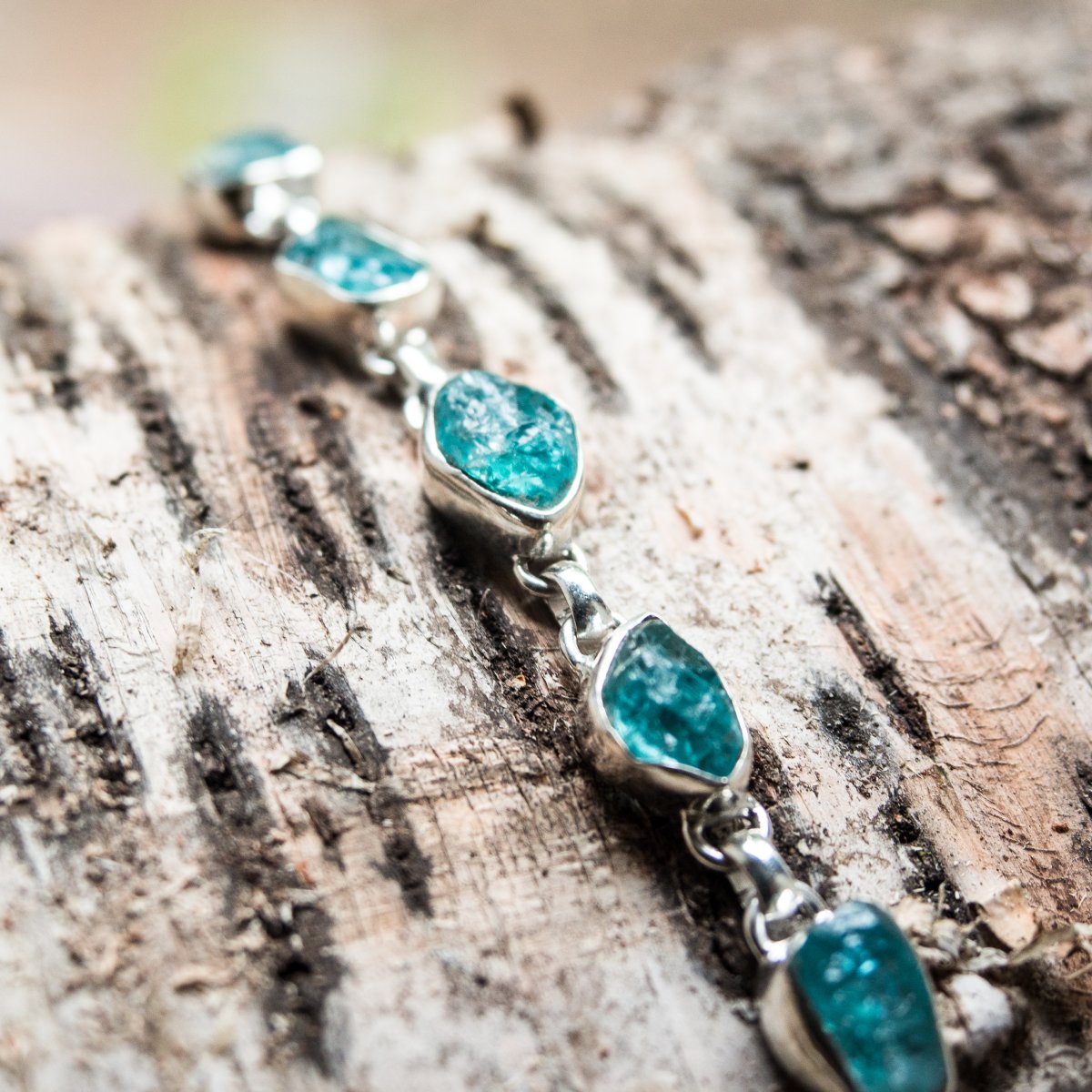 Апатит ожерелье