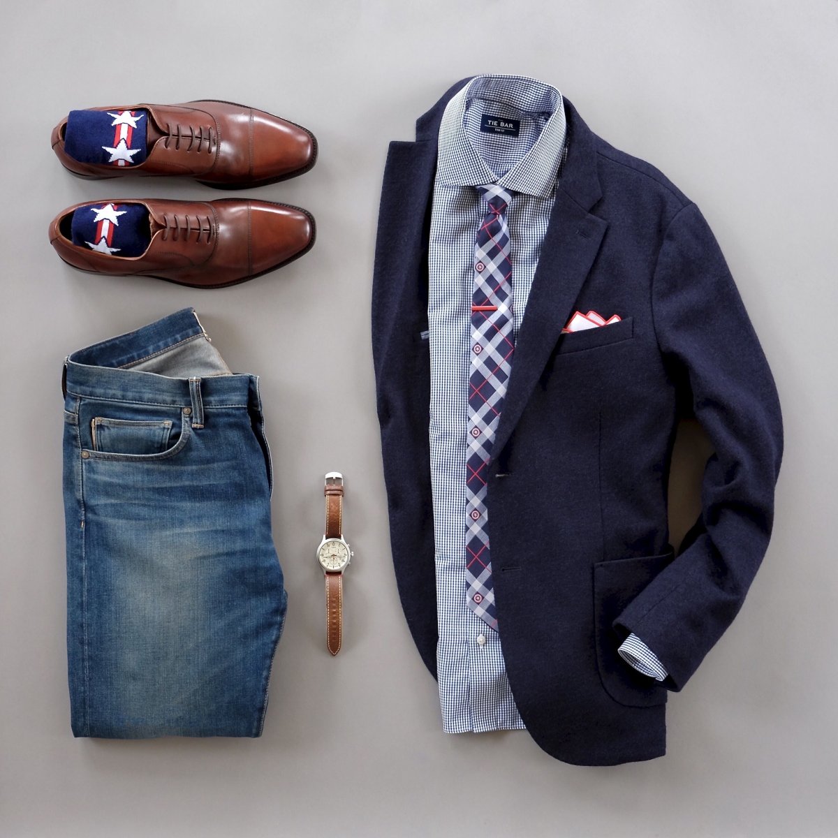 Стиль Essentials