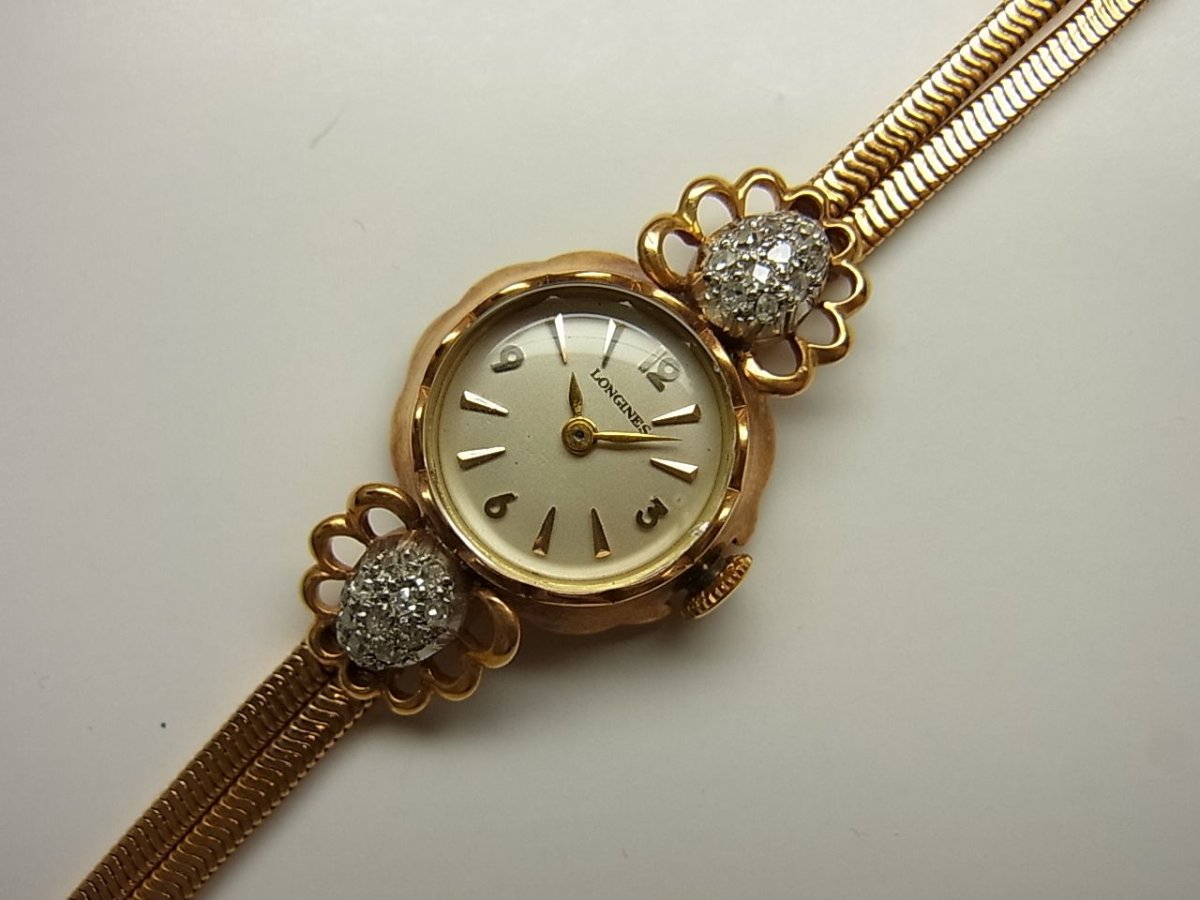 Золотые часы кулон Наири