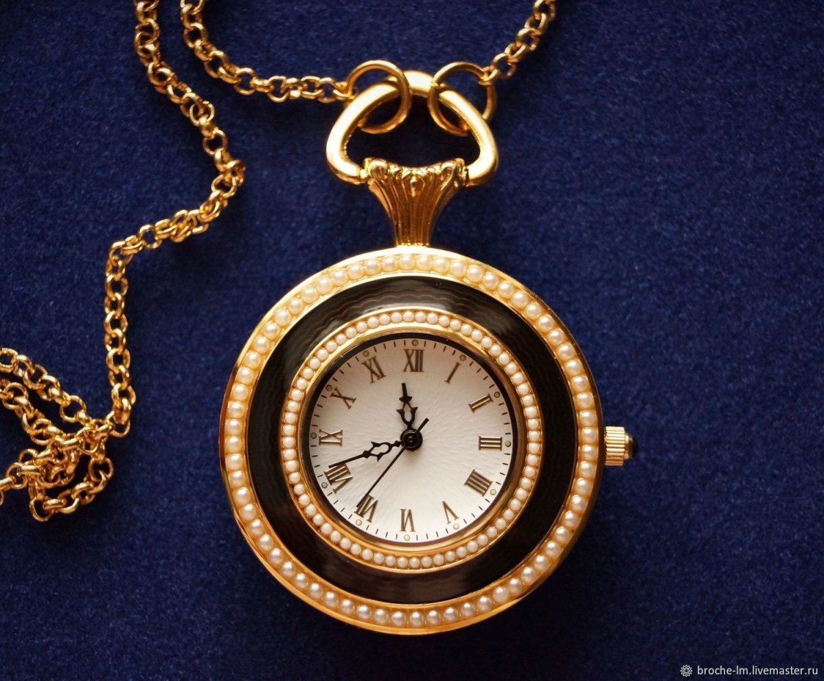 Часы-кулон Винтаж