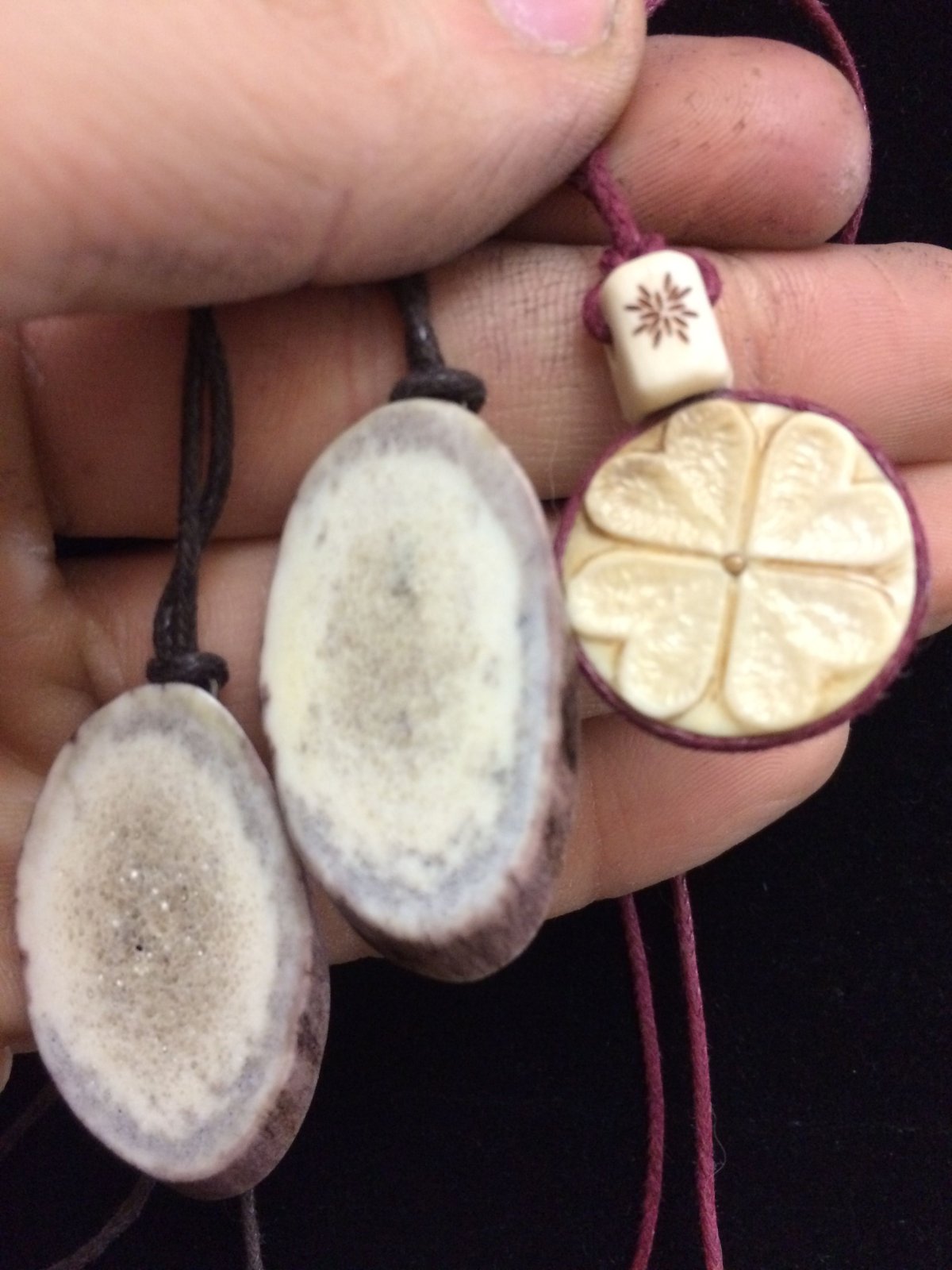 Резьба по зубу кашалота