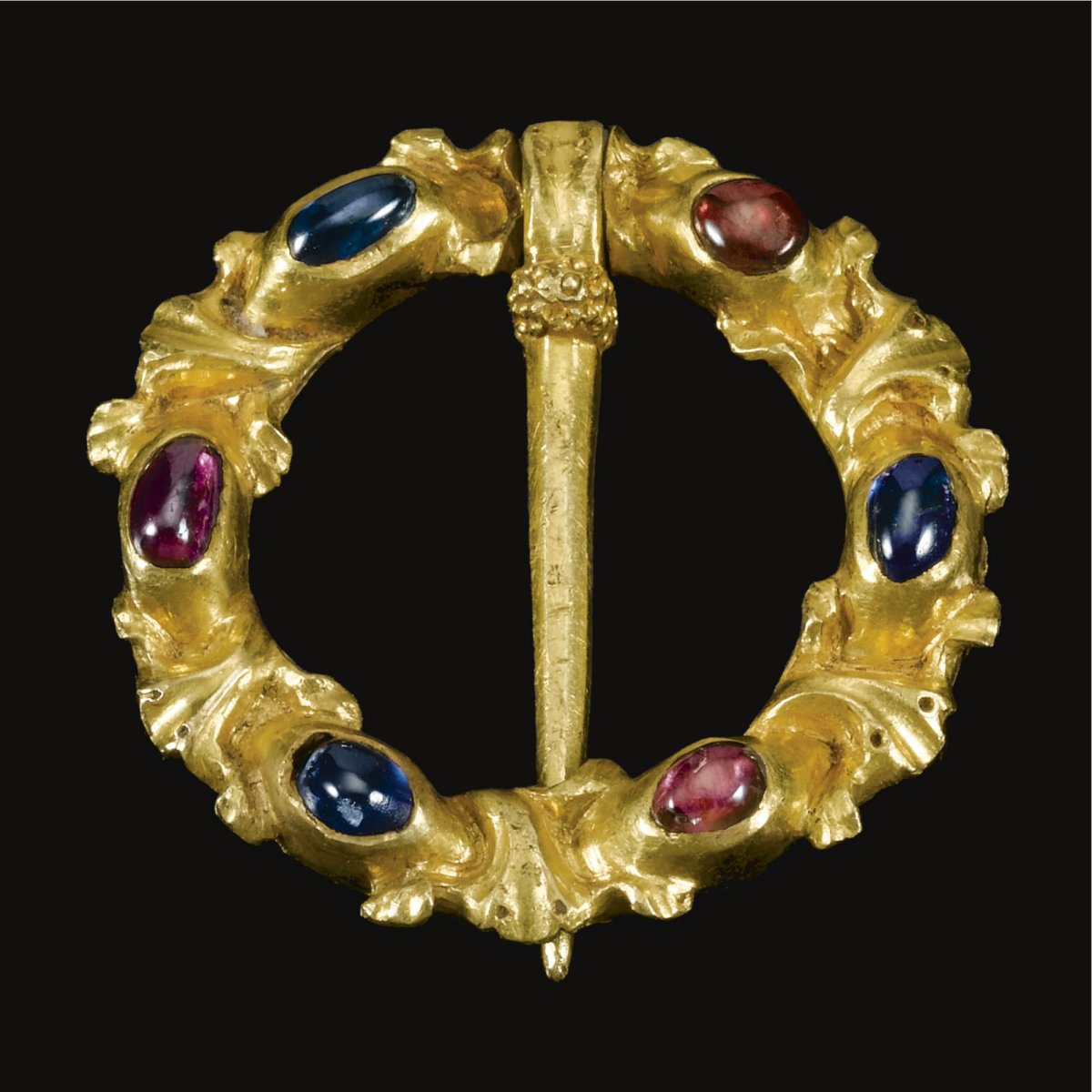 Золотые украшения 14 век