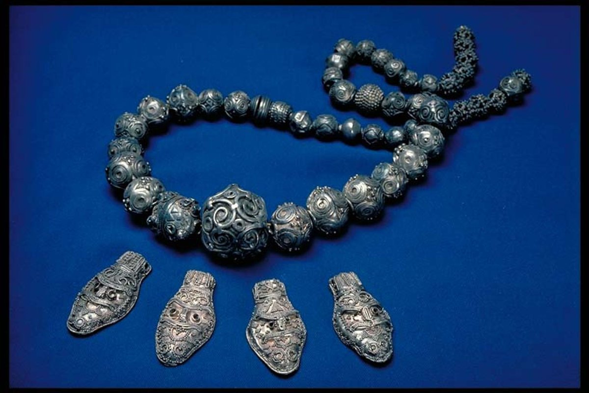 Бусы Готланд 10-11 век