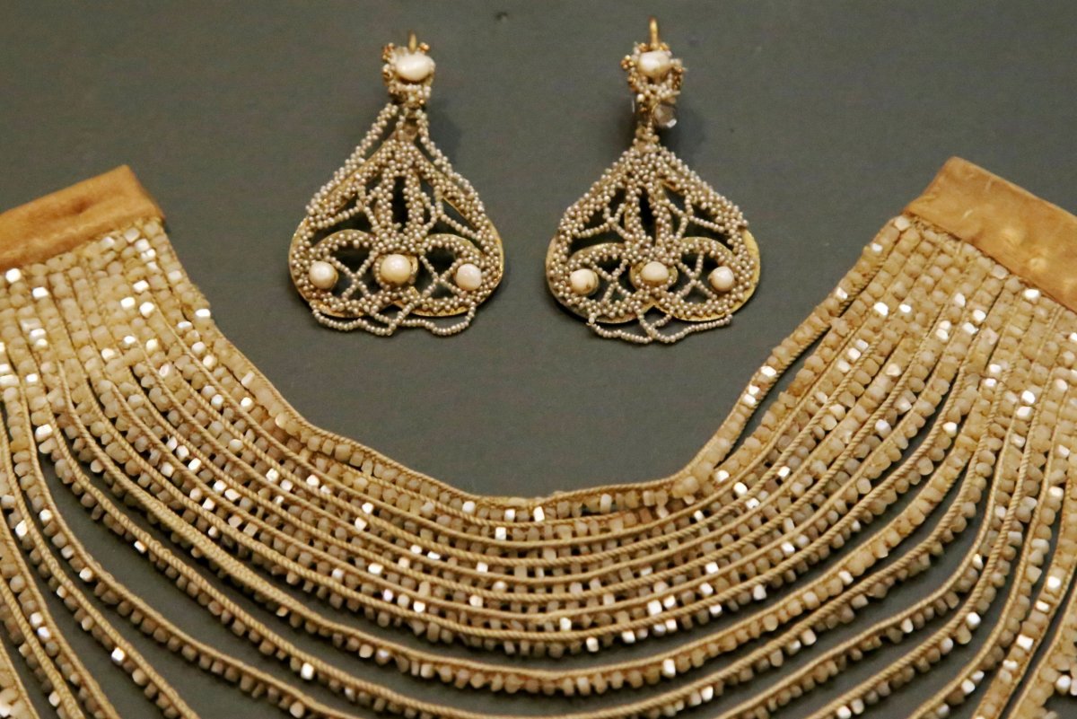 Старинные русские украшения