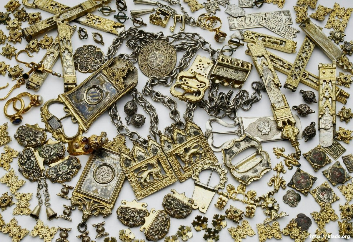 Украшения из кладов