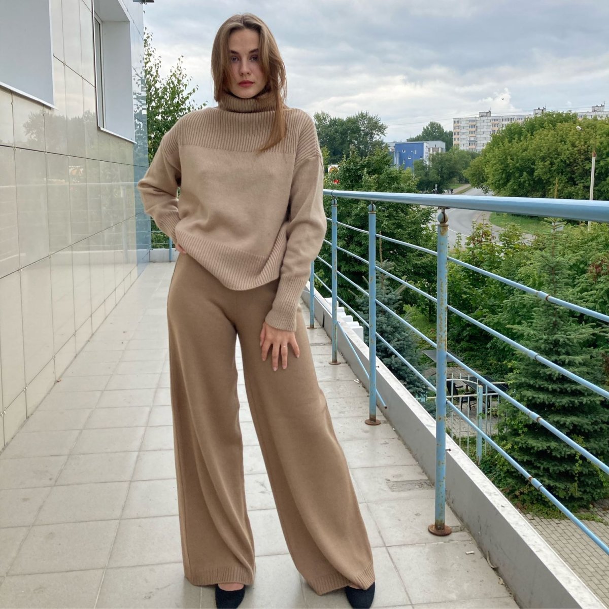 Вязаные штаны женские