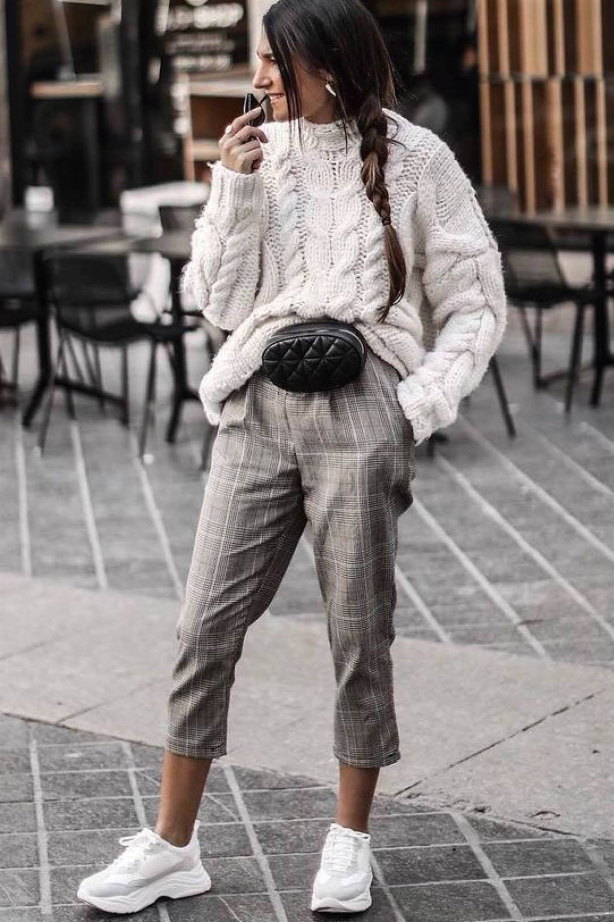 Вязаный комбинезон женский