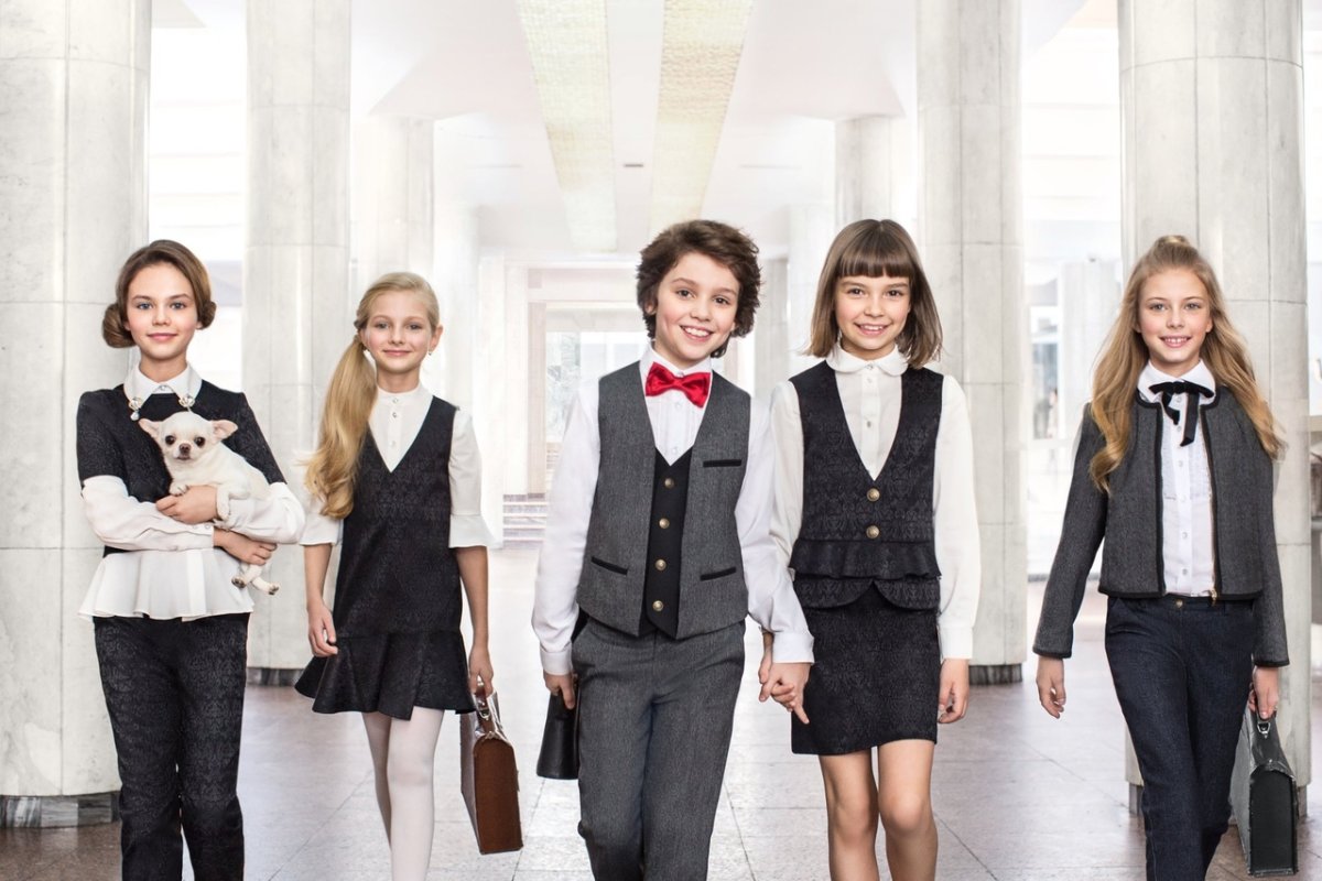 Стильная одежда для школы