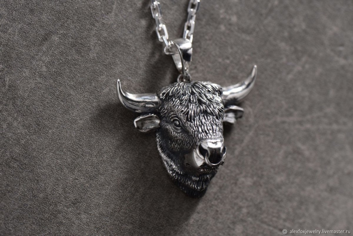 Кулон бык 2021 золото