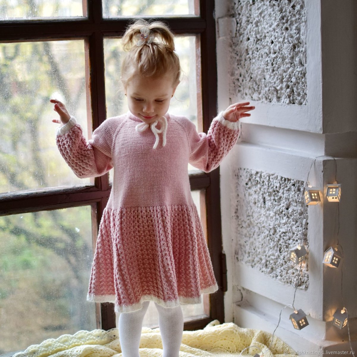 Вязаное платье для девочки