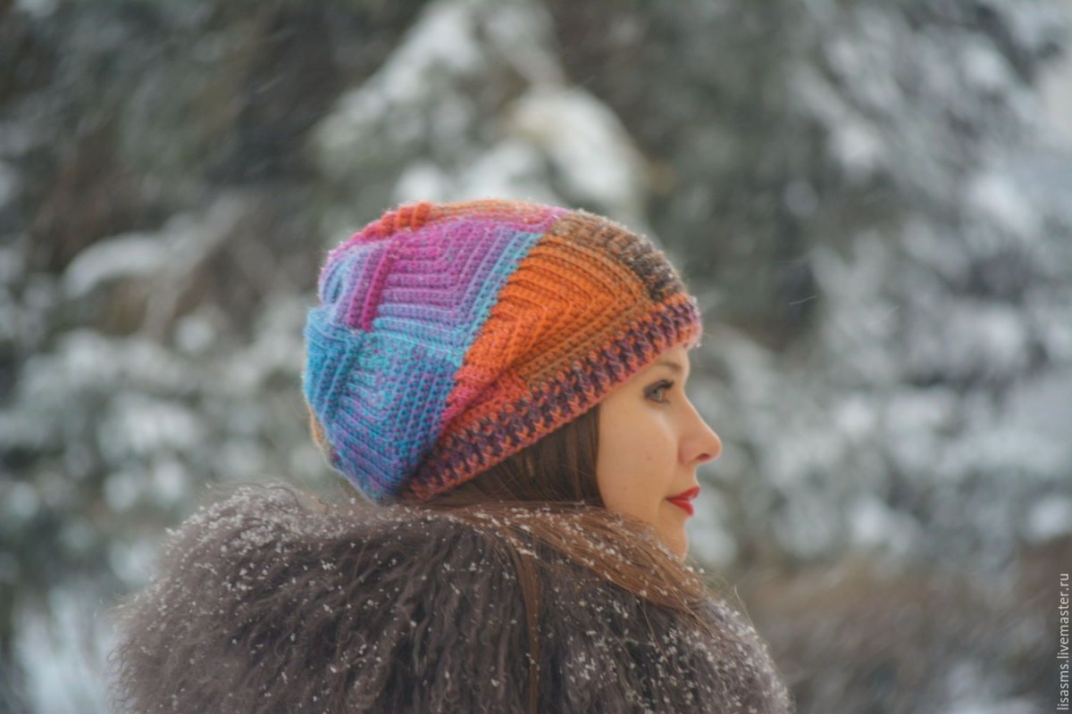 Вязаные шапки квадратиками