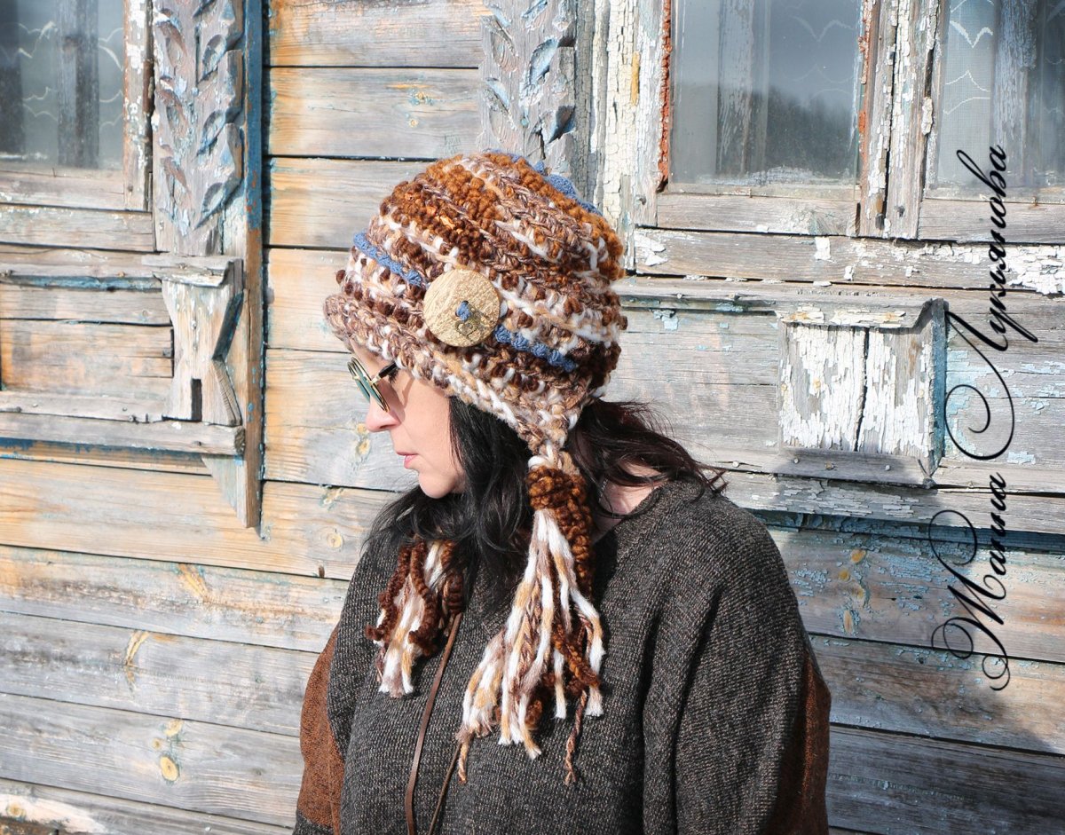 Лора Ладонина бохо шапка