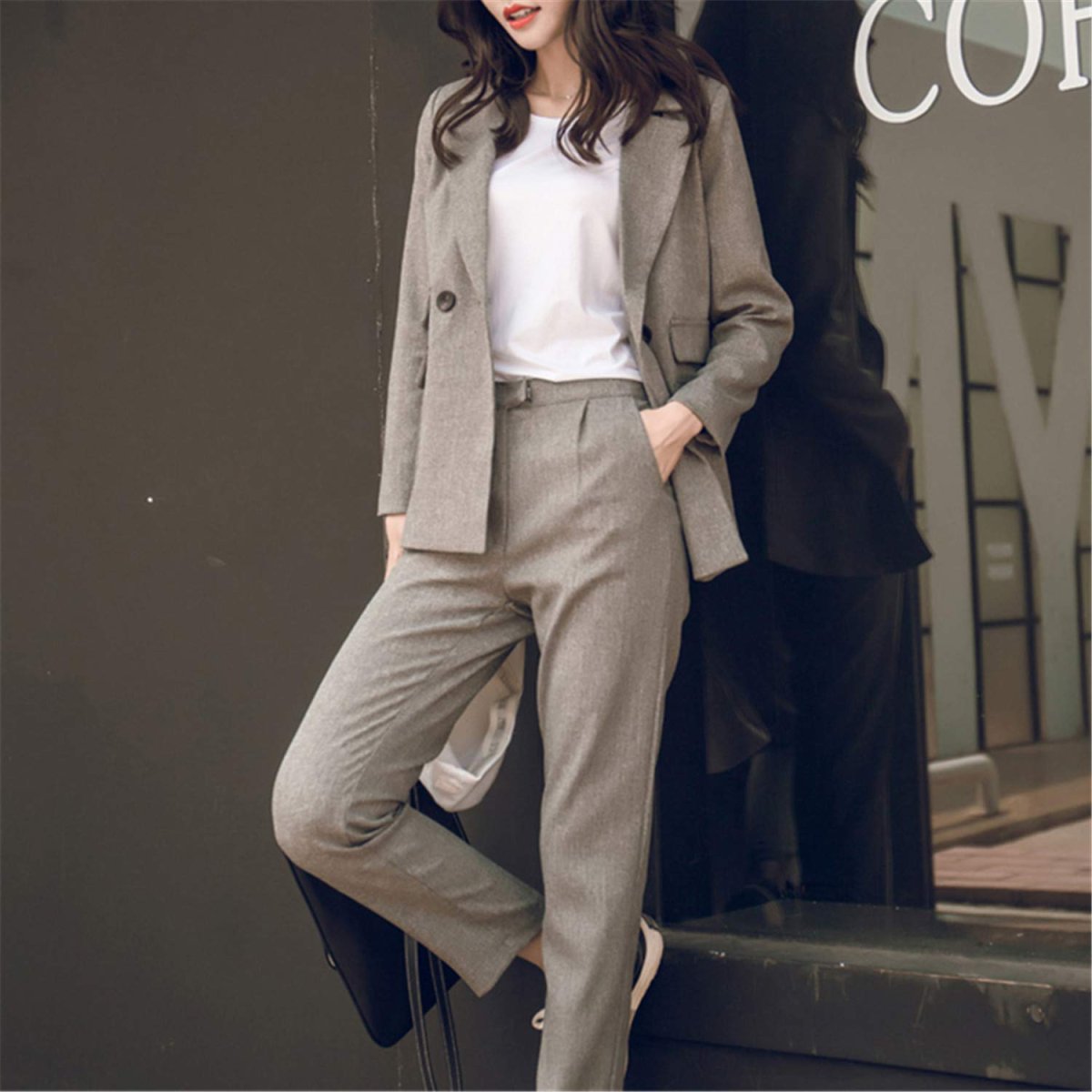 Костюм брючный