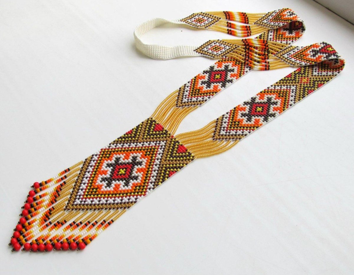 Гердан из бисера