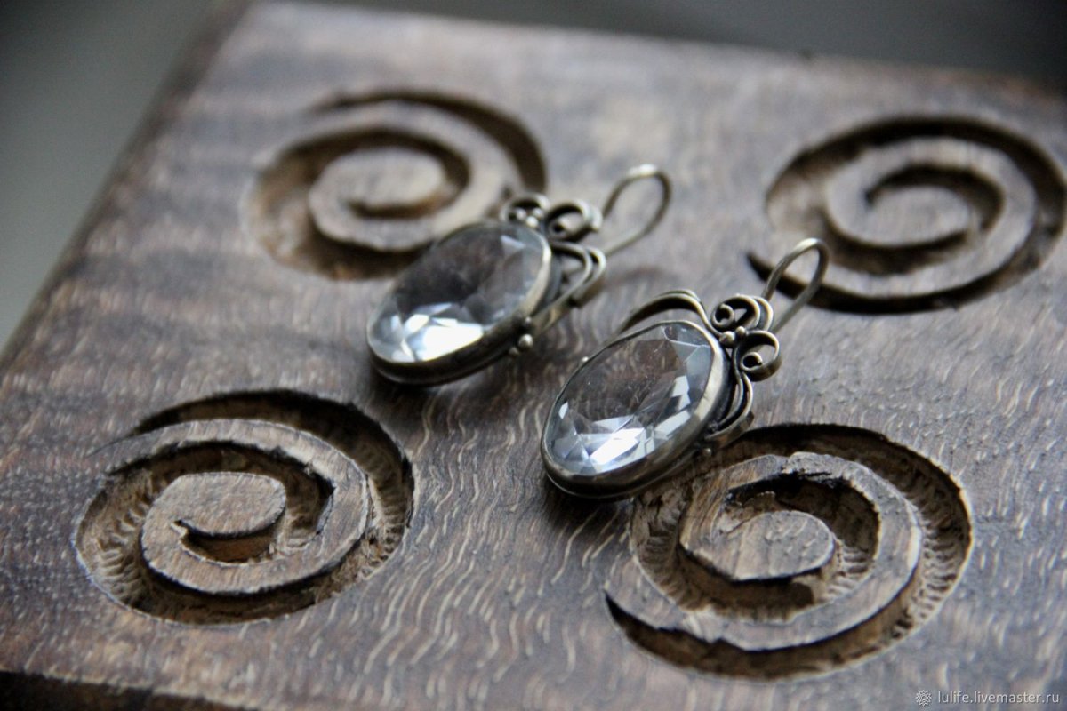 Финифть, мельхиор, скань