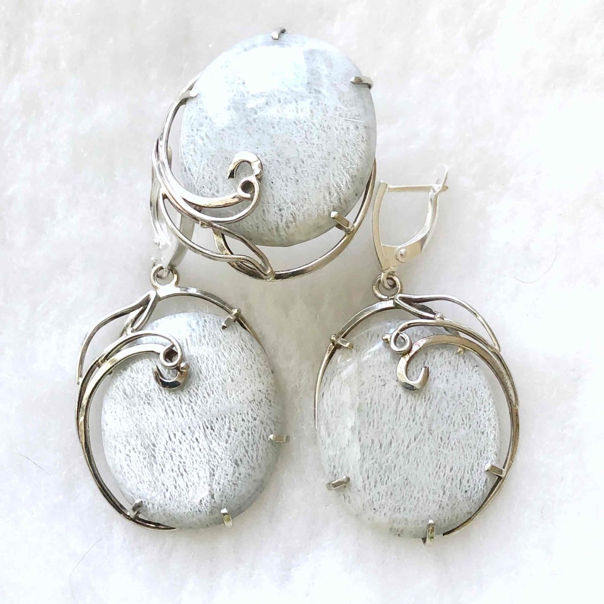 Изделия из мельхиора