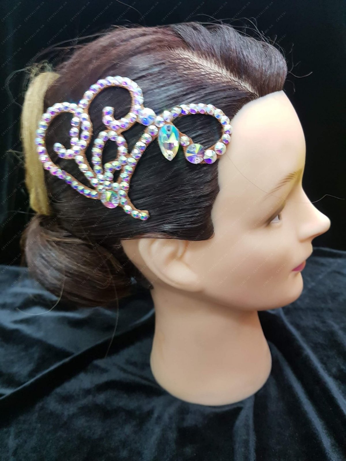 Украшения для волос гимнасток