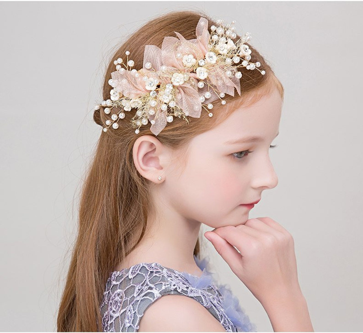 Головной убор из страз