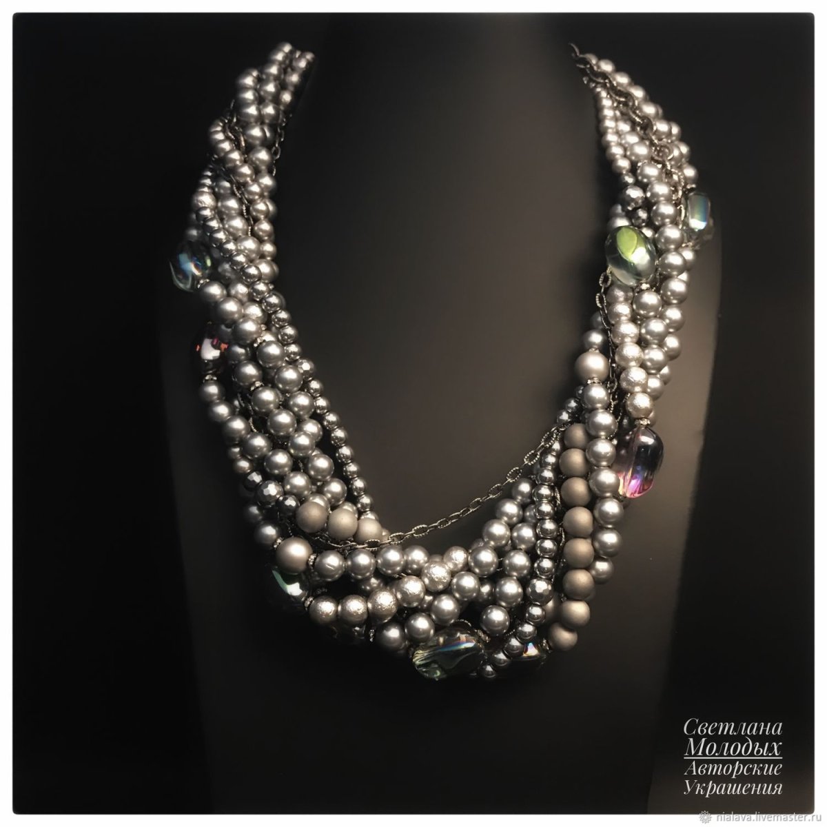 Жемчужное колье с Сваровски