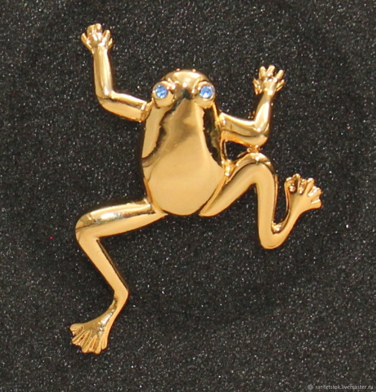 Золотая подвеска лягушка