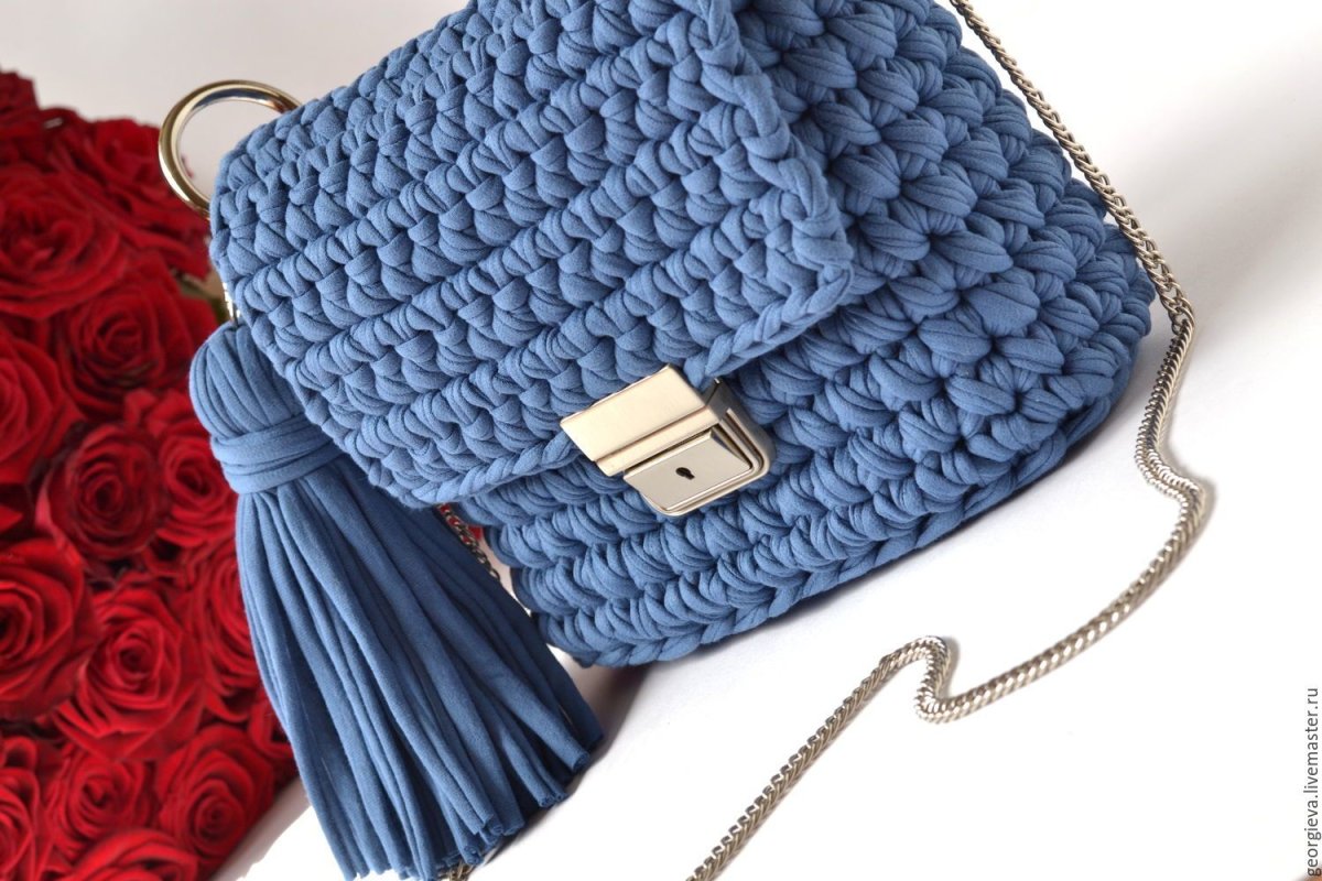 МК сумки тоут из трикотажной пряжи