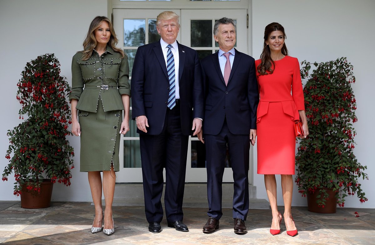 Мелания Трамп одежда 2020