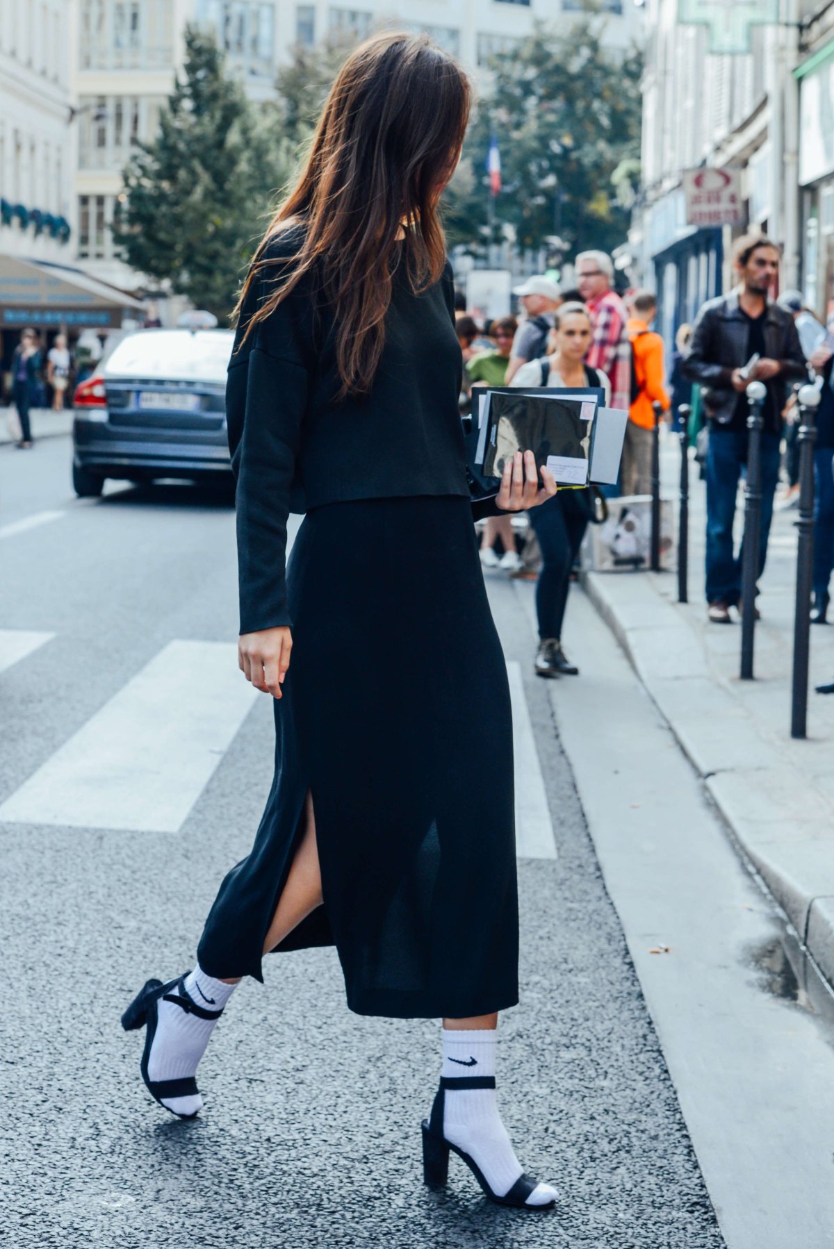 Образы с длинными носками