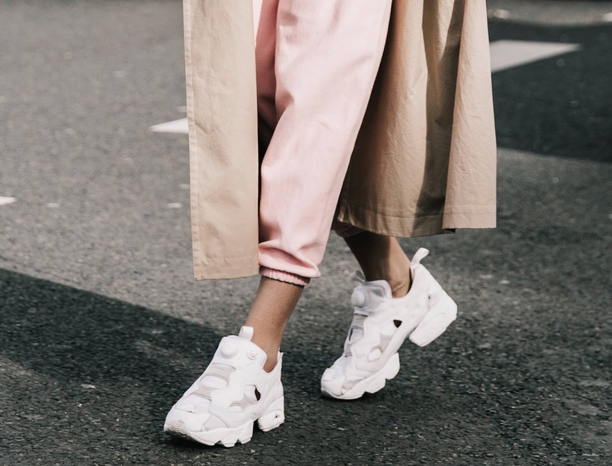 Кроссовки носки белые