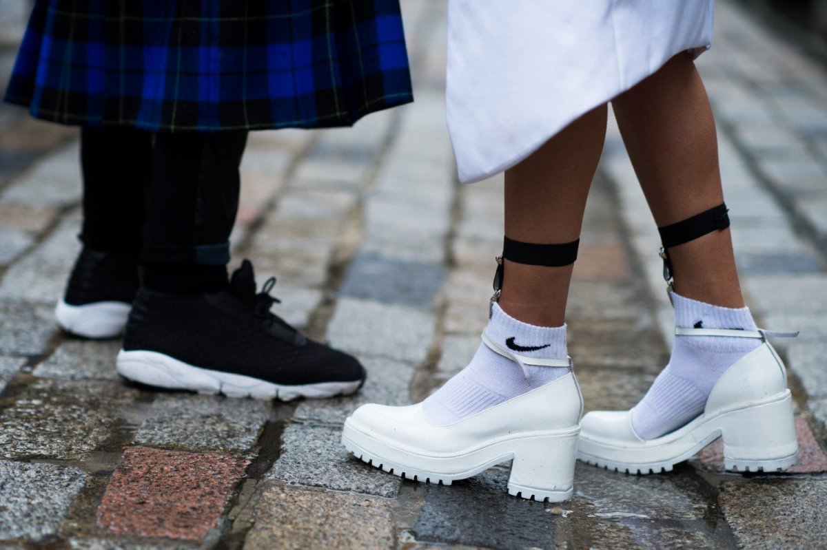 Лоферы с носками