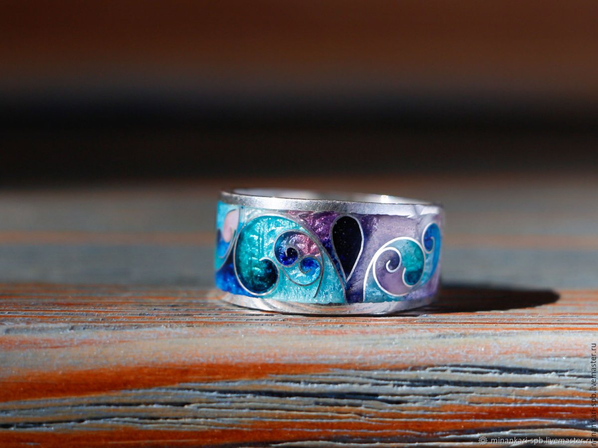 Грузинская перегородчатая эмаль