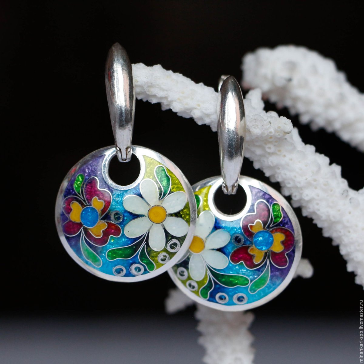 Грузинская ювелирная эмаль минанкари