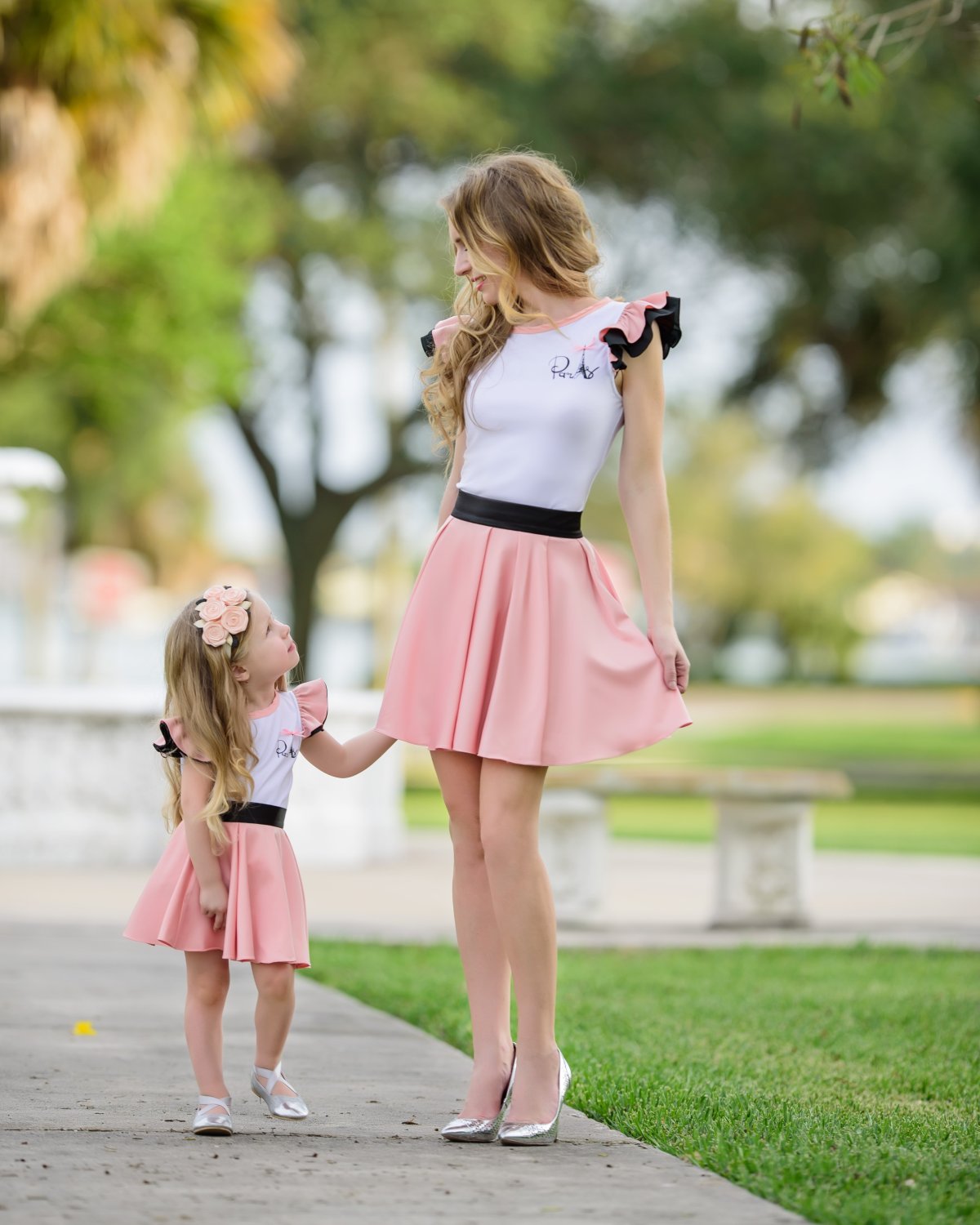 Стильные мама дочка лук