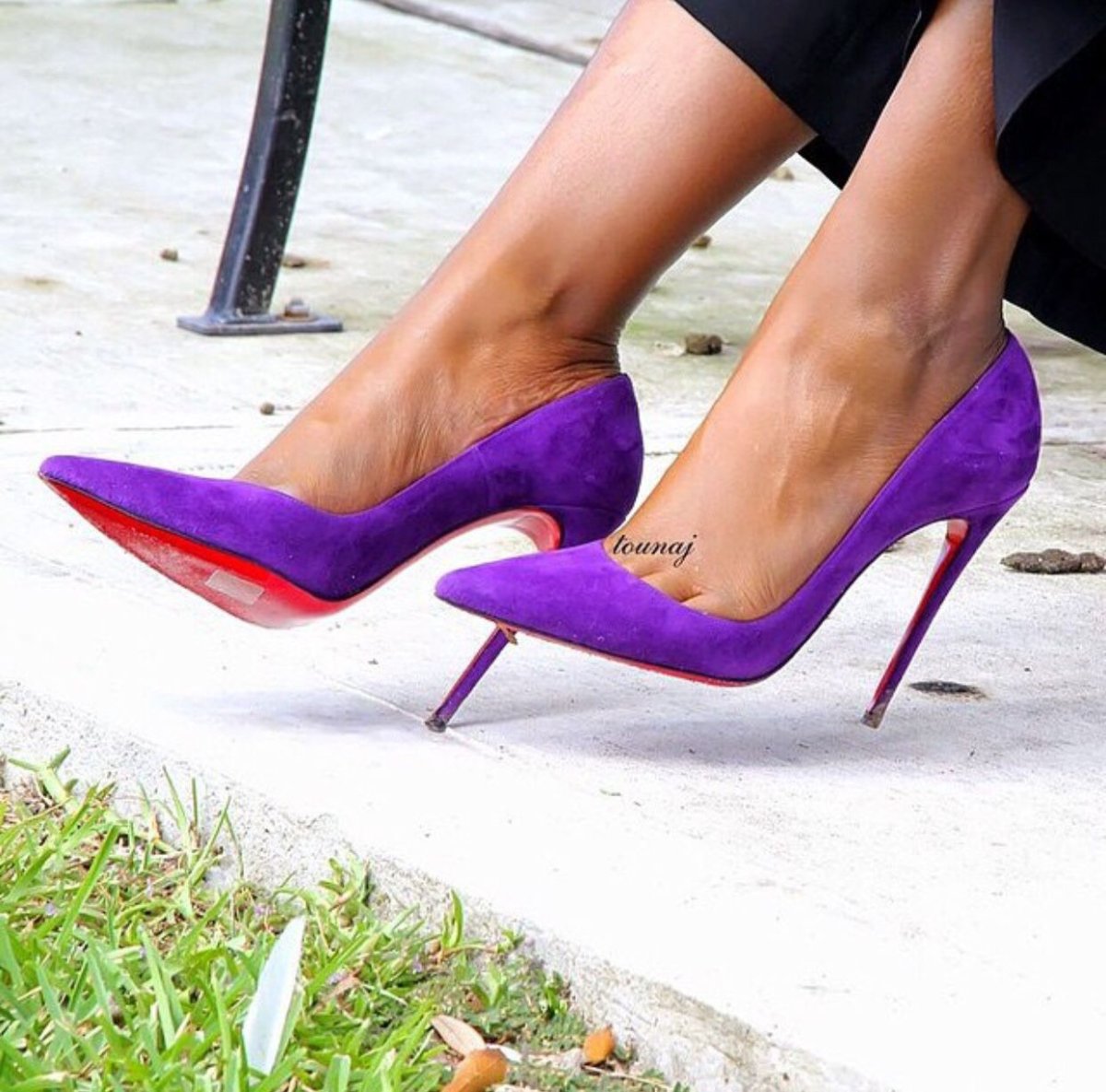 Женственные платья