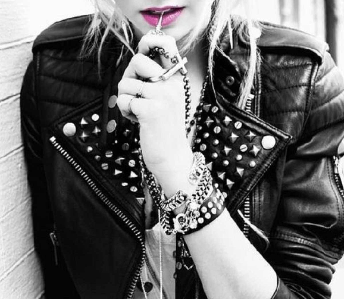 Девушка рокерша Эстетика