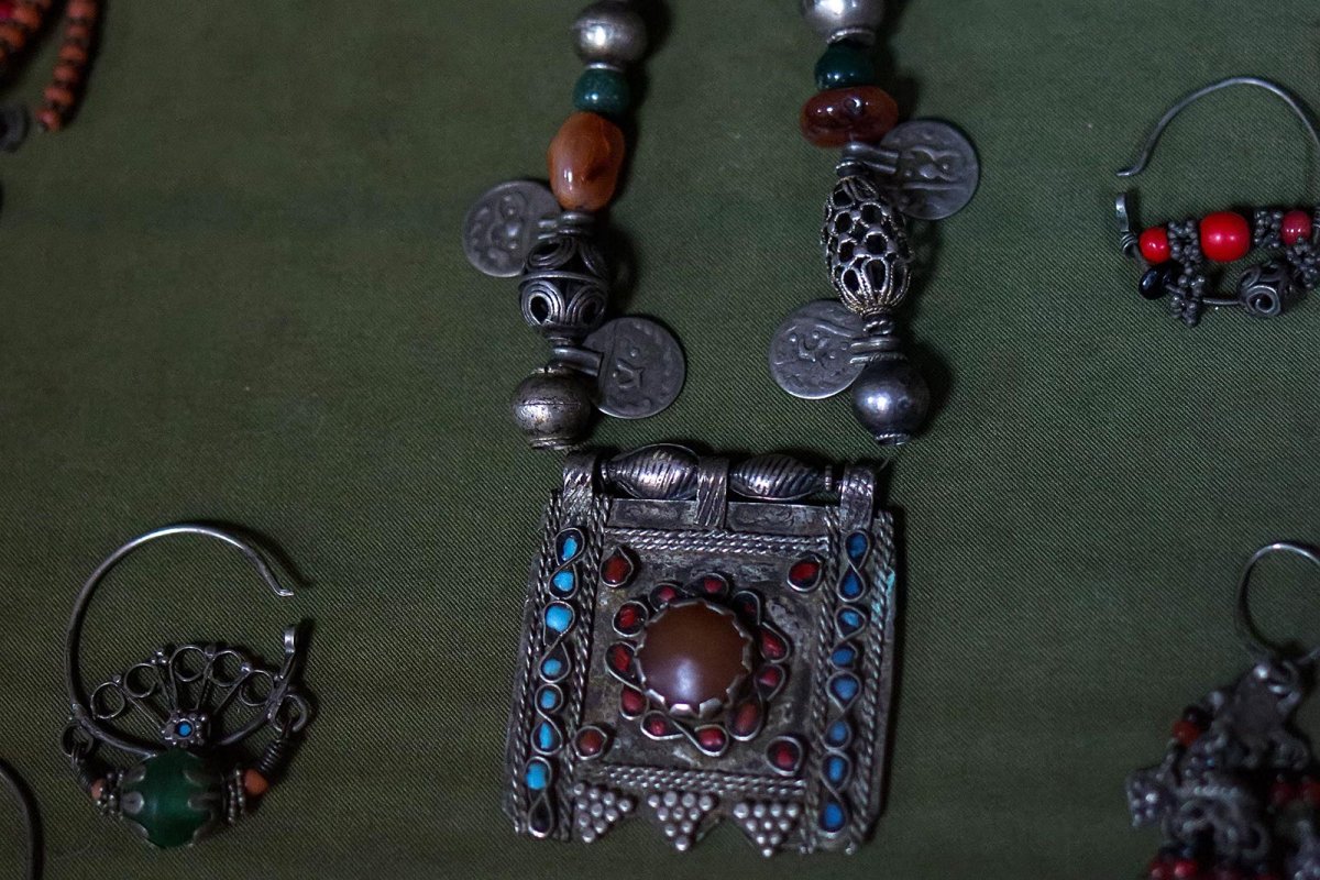 Старинные казахские серьги