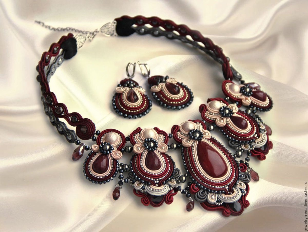 Сутажные украшения