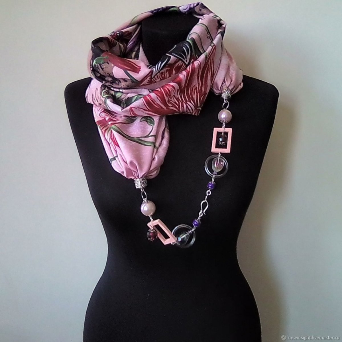 Шарфики палантины с бусинами