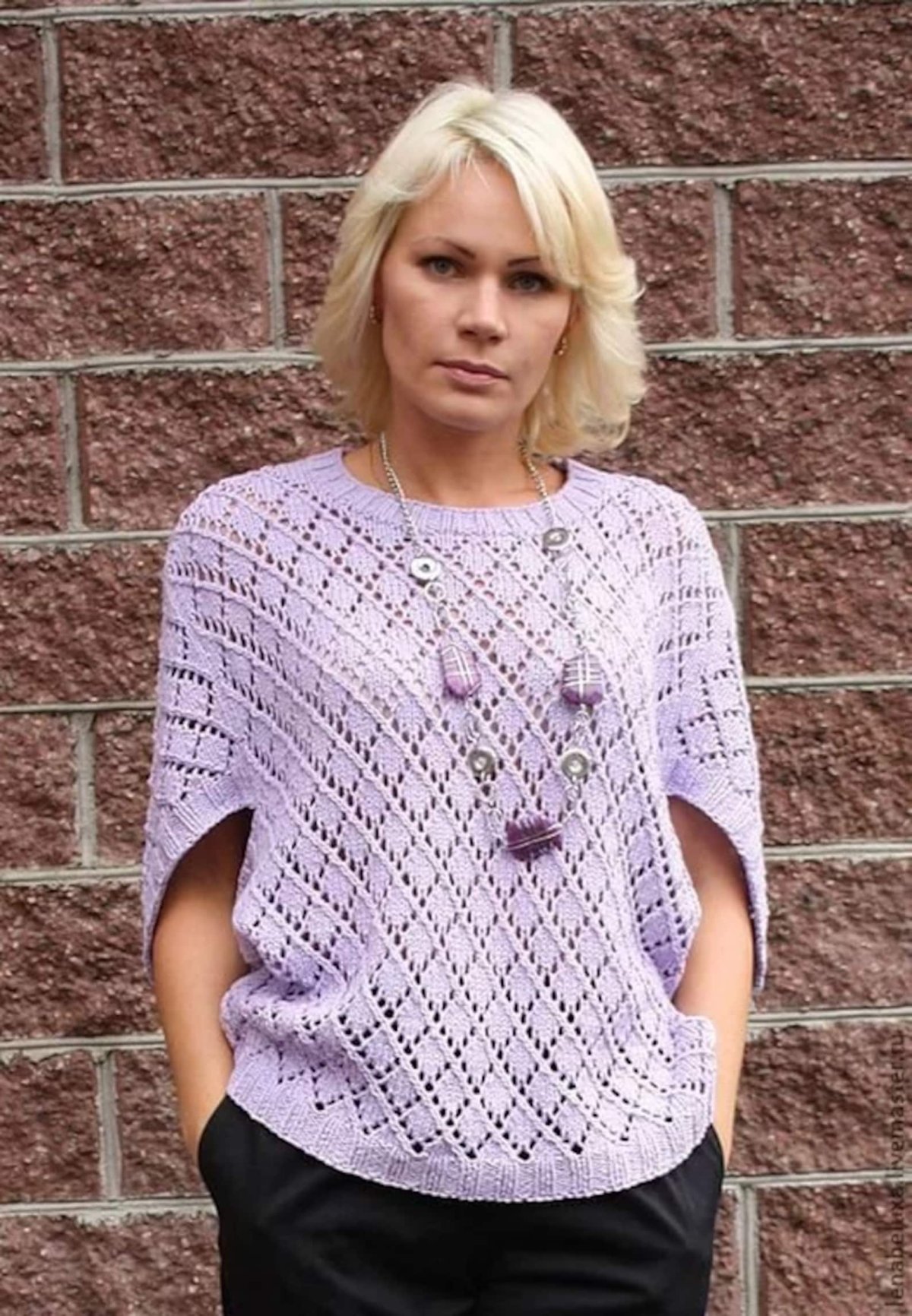 Ажурная кофта с необычными рукавами