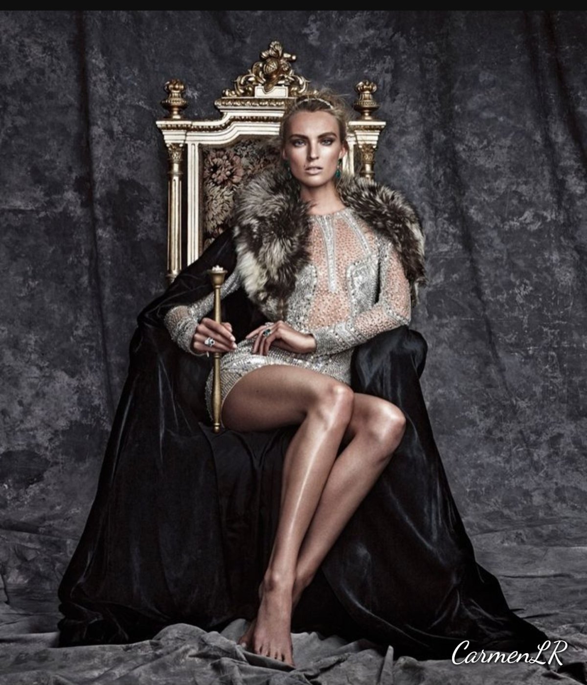 Frida Xhoi Королевские платья 2020