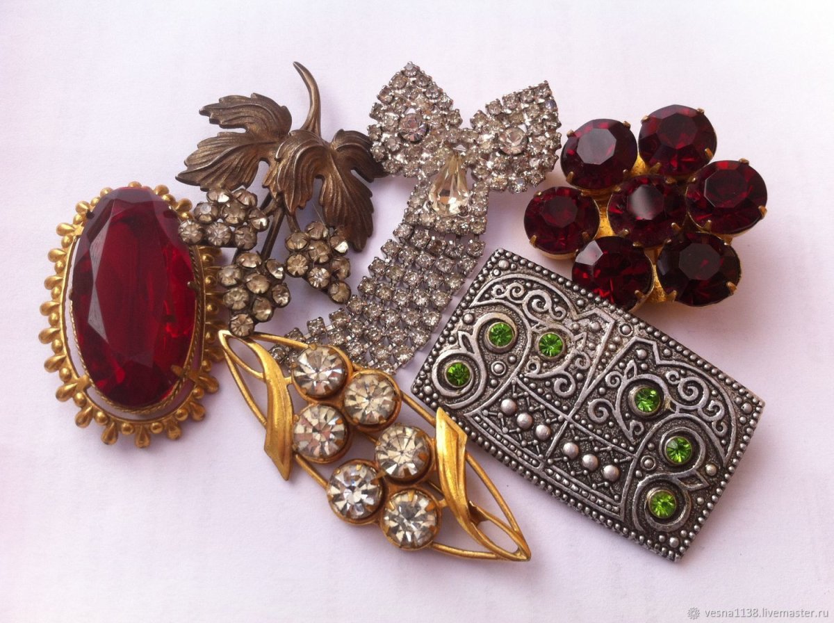 Coro Винтажная бижутерия