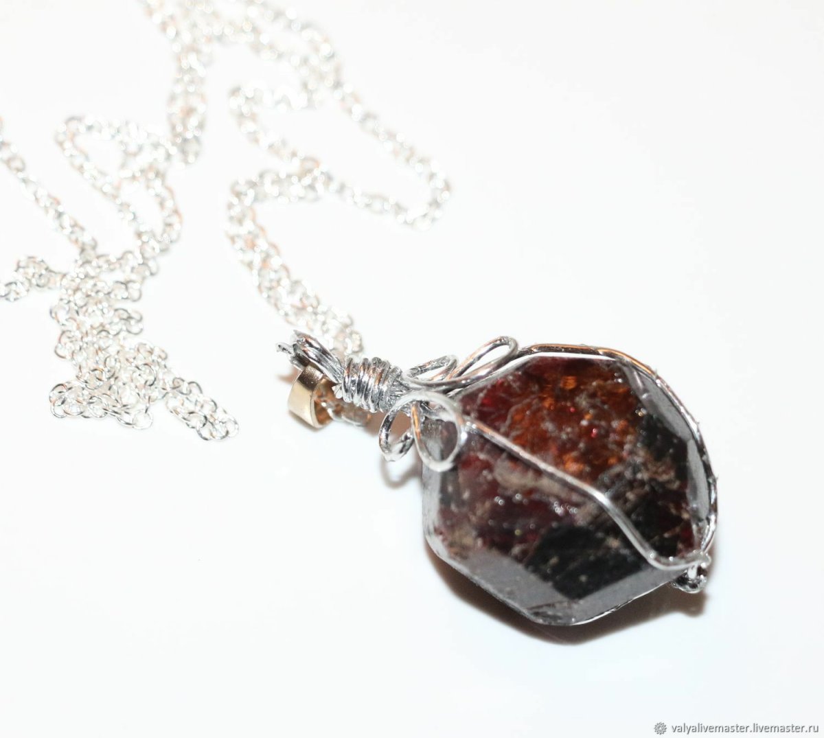 Украшение гранат кулон