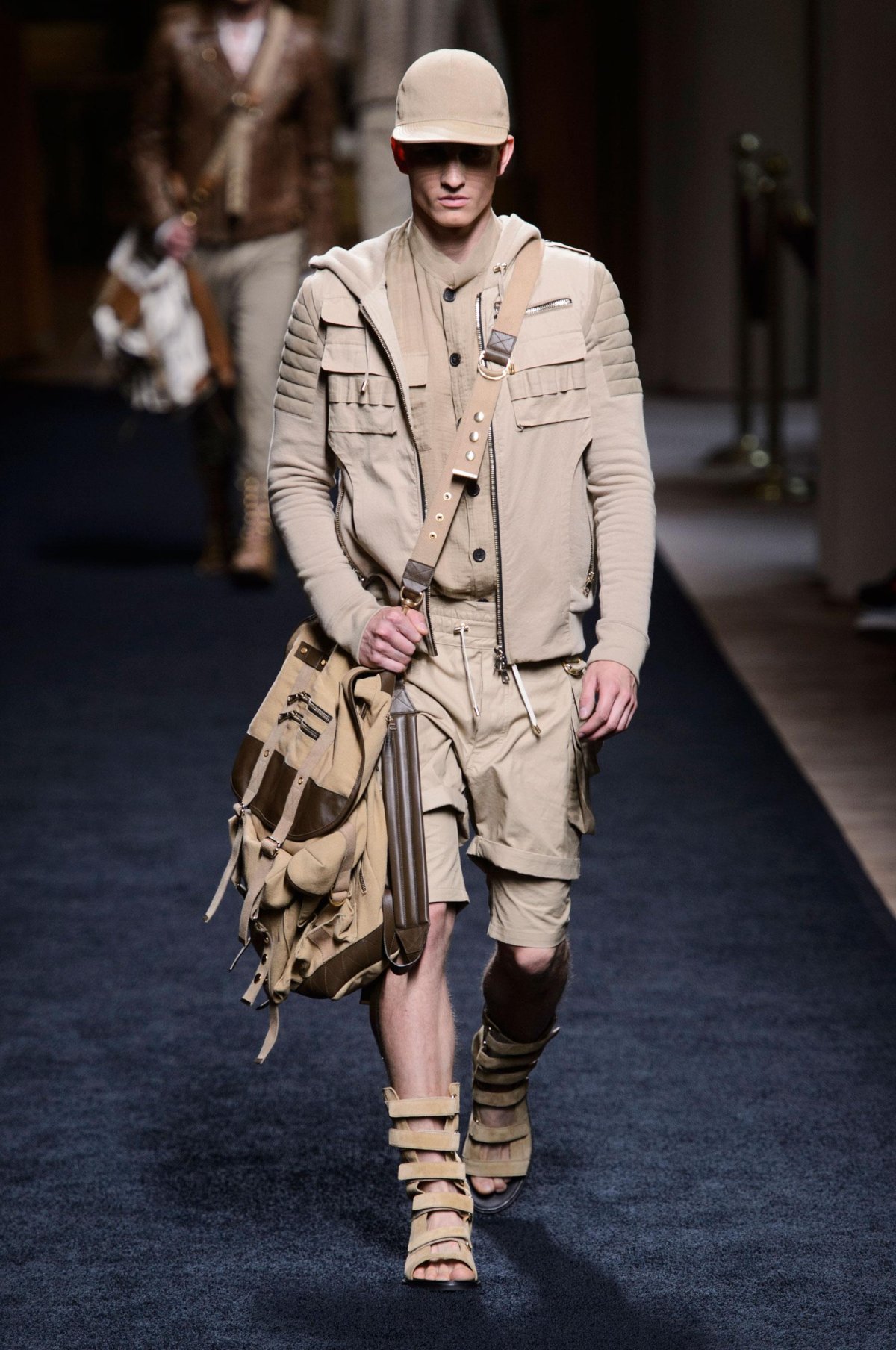 Одежда сафари для мужчин