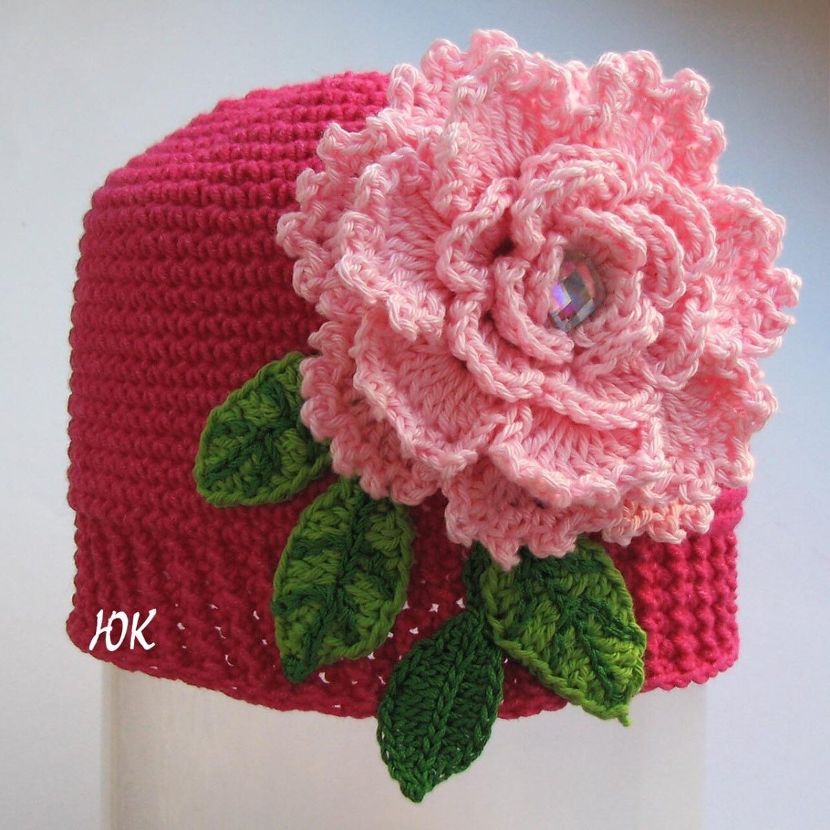 Цветок крючком на шапку