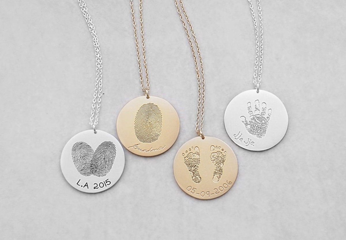 Кулон с именами детей